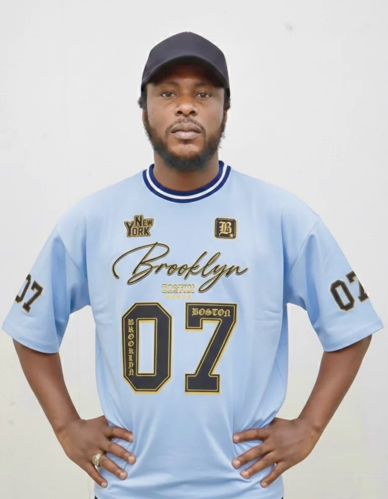 T shirt